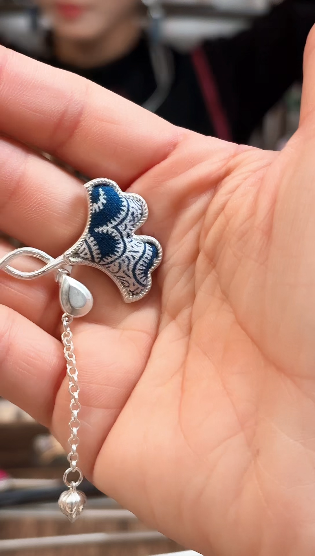 织绣非遗彩云南阁老绣饰品272