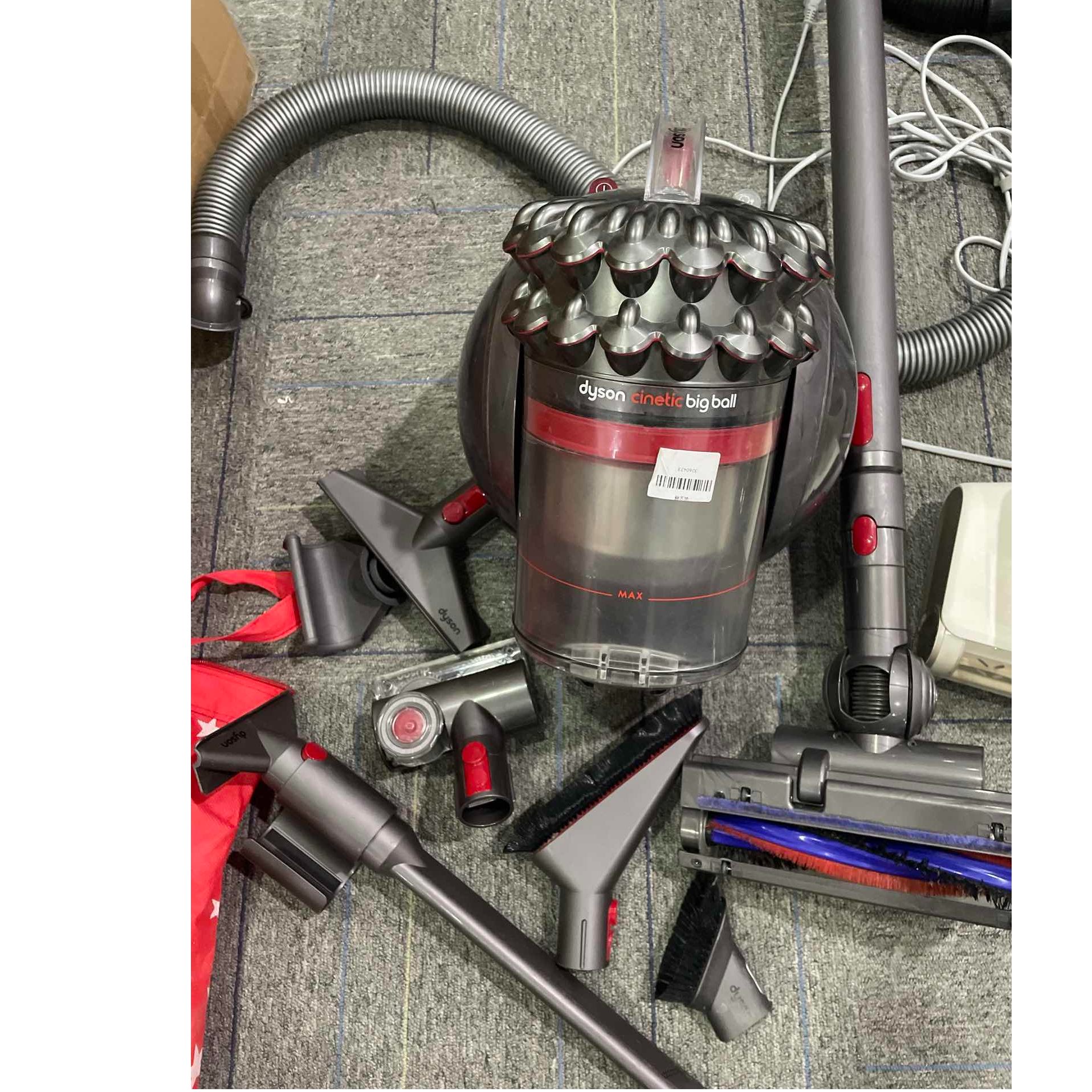 9新 dyson/戴森 【二手】武汉仓吸尘器轻微划痕功能完好