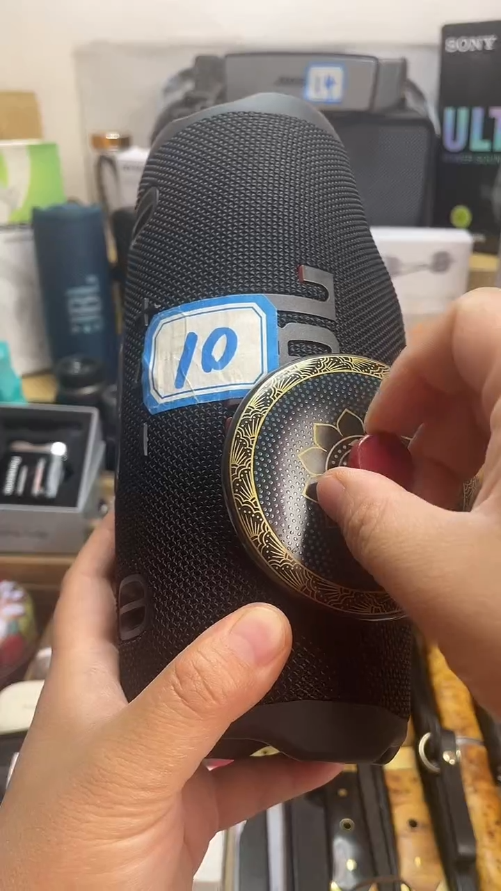 瓷片闪购商品 如图所示