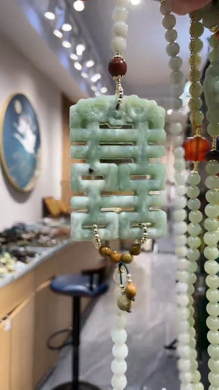 【闪购商品】岫玉颈饰未镶嵌吊坠