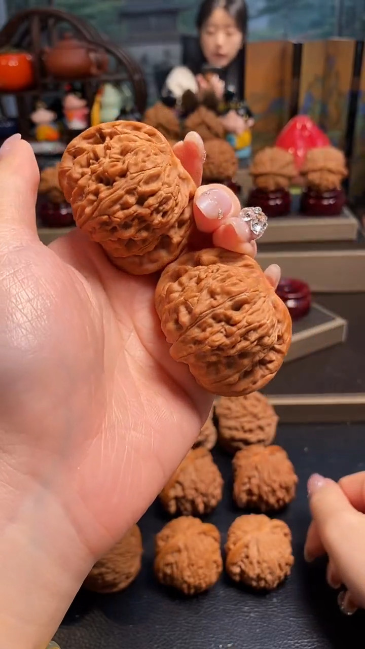 【闪购商品】文玩核桃吊坠H643四座楼48