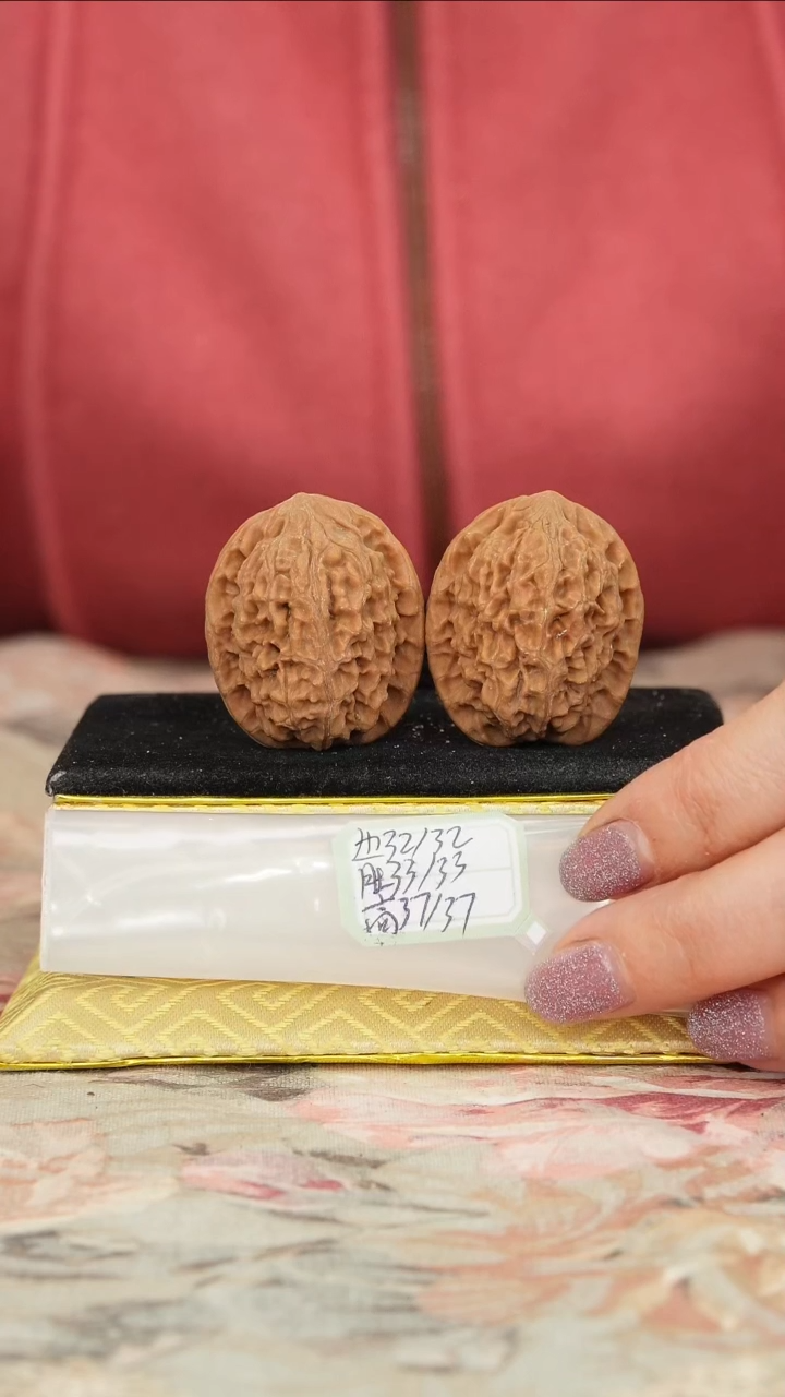 【闪购商品】文玩核桃把件非嫁接将军榜