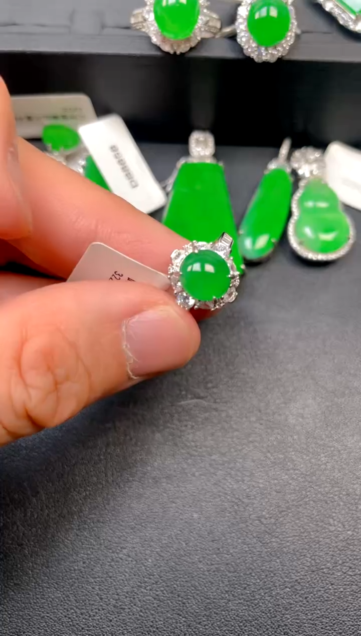 吊坠(不含链)银S925镶嵌翡翠戒指