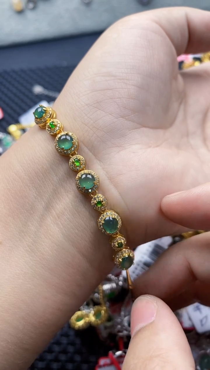 翡翠戒指银S925镶嵌19000000    6