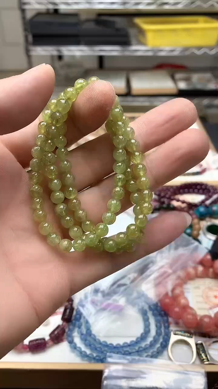 【闪购商品】石榴石（沙弗莱）手链未镶嵌手链104