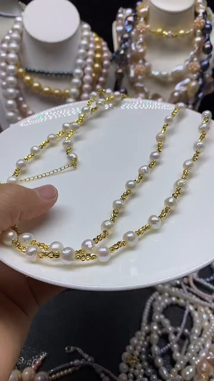 颈饰未镶嵌淡水珍珠多人