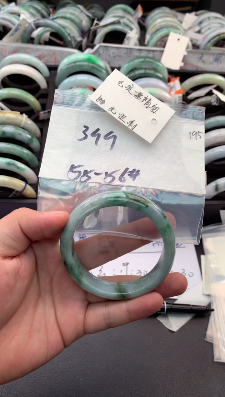 【闪购商品】定制翡翠未镶嵌毛货需精细抛光+多人