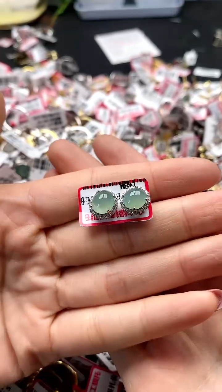 【闪购商品】翡翠戒指银S925镶嵌4444444     0