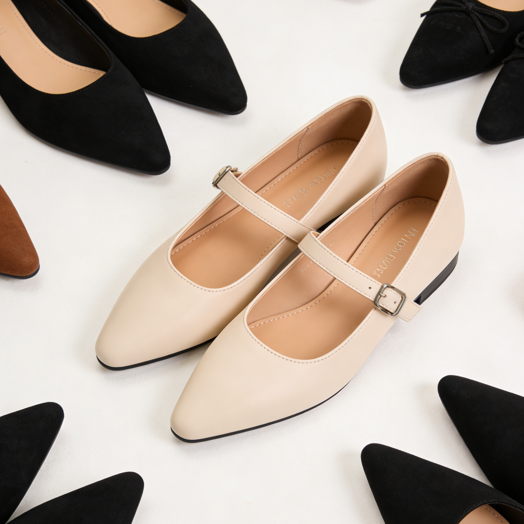 万禾701-900（没有运费险）女鞋孤品捡漏，默认微瑕NO退NO换