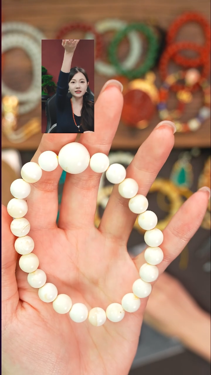 手串蜜蜡未镶嵌好**?遇见文玩品质回血