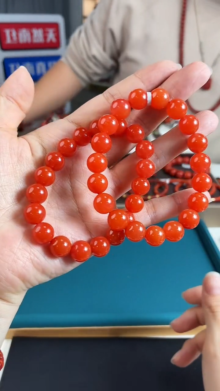 未镶嵌保山手串10+南红玛瑙（多样式发其一）