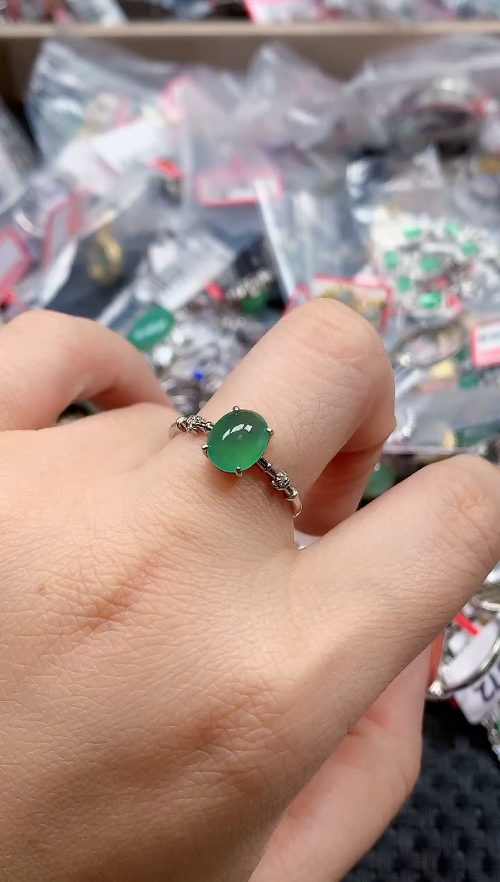 银S925镶嵌戒指翡翠天然A货缅甸翡翠