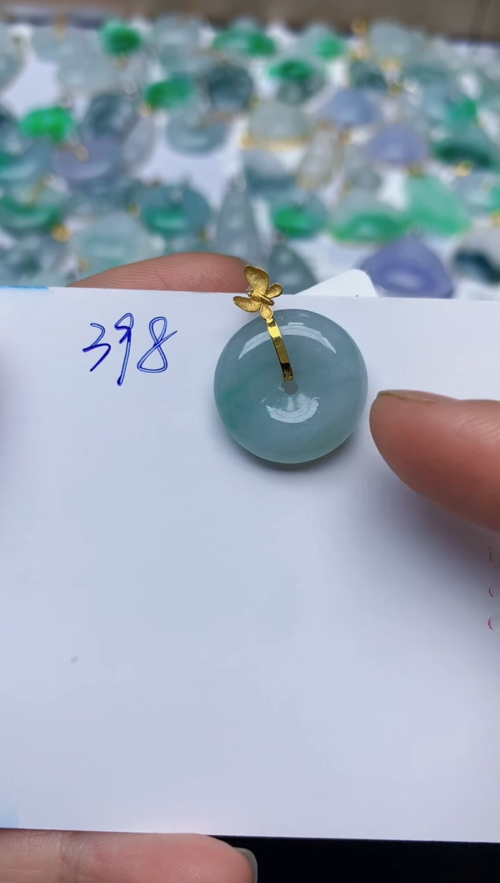 【闪购商品】翡翠颈饰18K金镶嵌天然翡翠A货