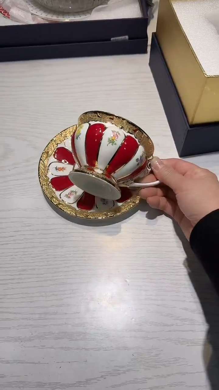 瓷片生活的本意就是开心@@1