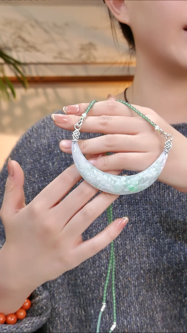 颈饰未镶嵌翡翠国风