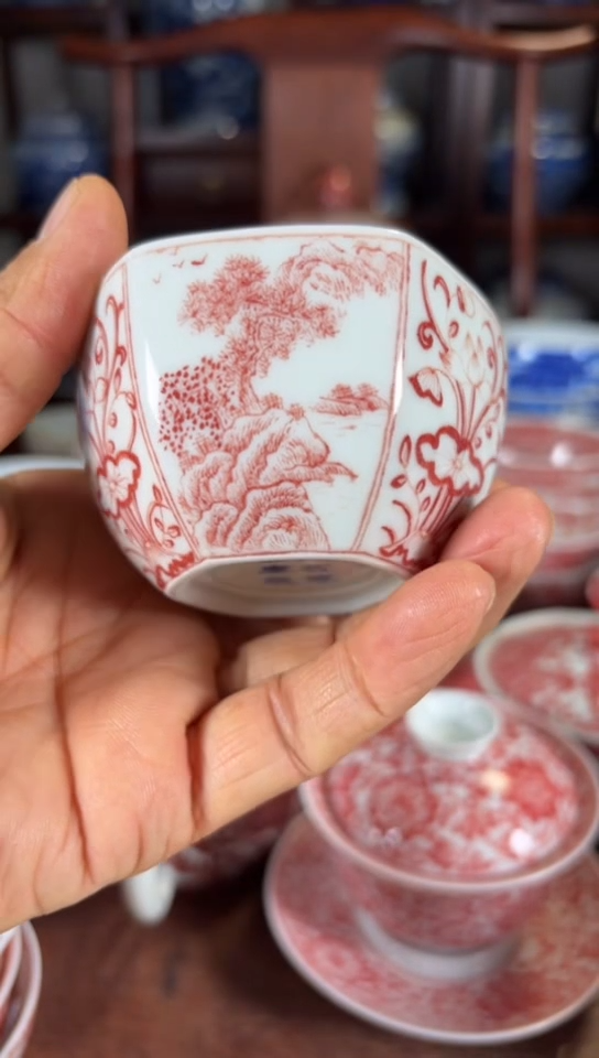 柴窑釉里红六方山水杯杯瑕疵