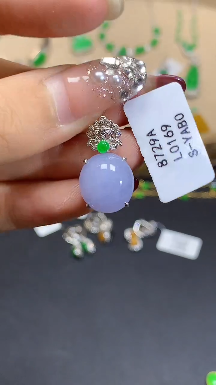 【闪购商品】翡翠吊坠(不含链)18K金镶嵌L0169多样性发其一