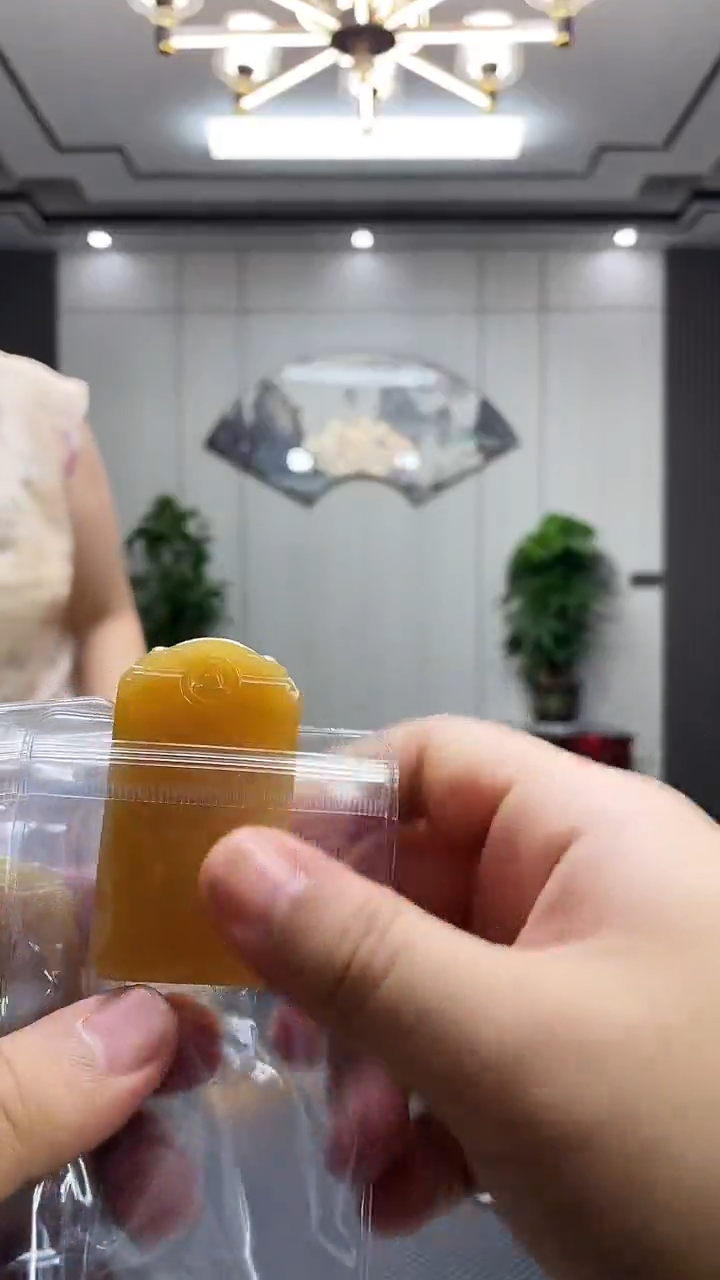 和田玉（糖玉）未镶嵌挂件多样性发货任意一件