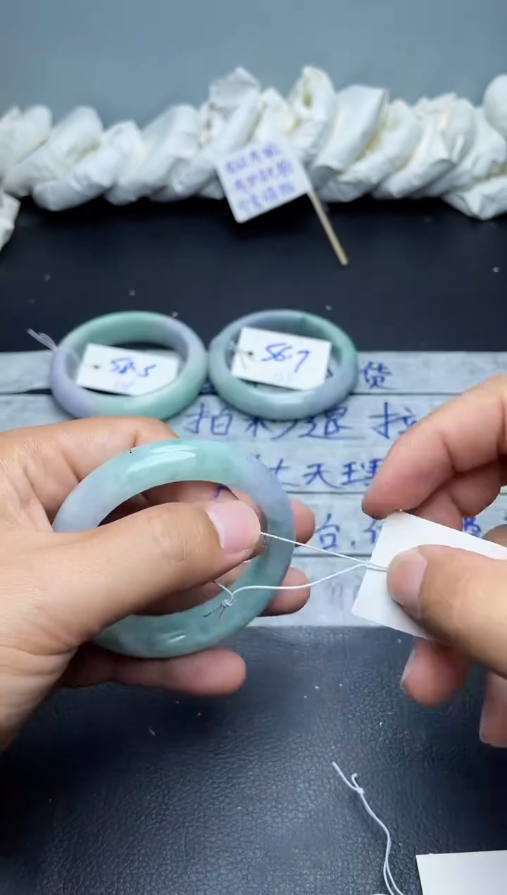 未镶嵌手镯翡翠128