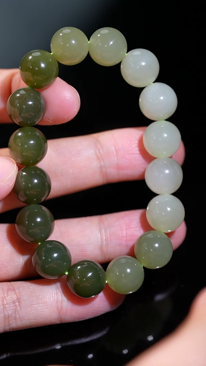 未镶嵌手串和田玉15多样性发一