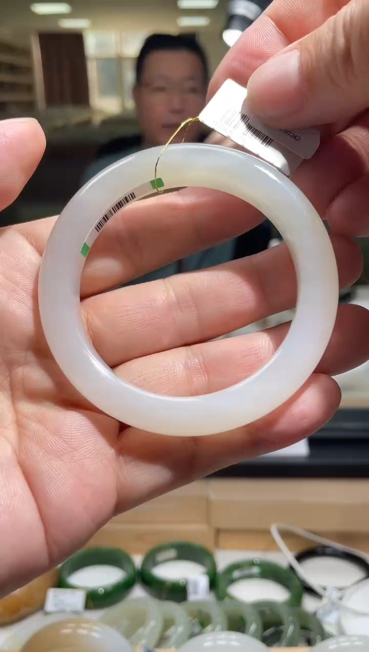 未镶嵌手镯和田玉56-57圈口 0009