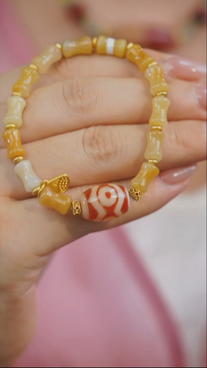 【闪购商品】玛瑙/玉髓手串未镶嵌多样性发其一