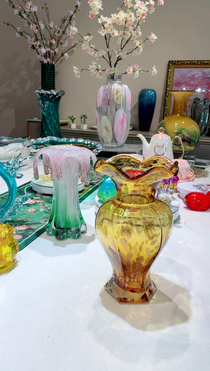 【闪购商品】琉璃手工艺品   金色透明芬顿花瓶微瑕