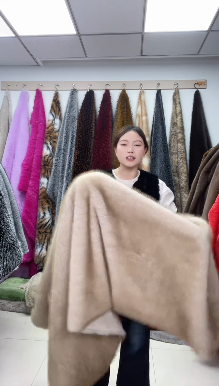 狐狸毛A180尺寸1.9*1