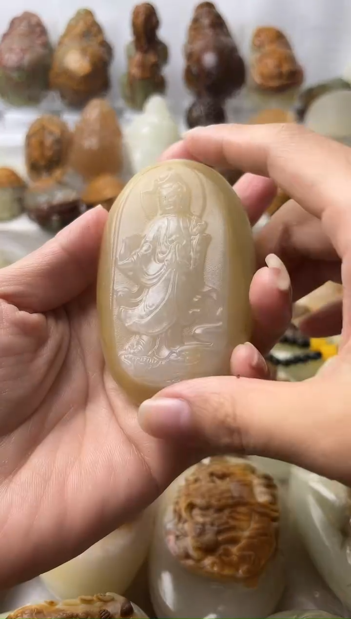 石材方解石手把摆件不退换观音