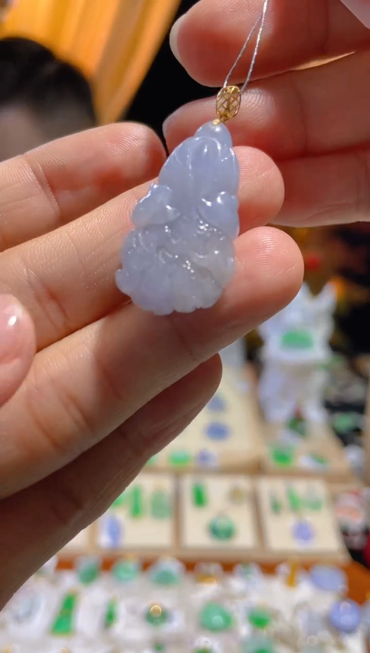 【闪购商品】翡翠颈饰18K金镶嵌假一赔三