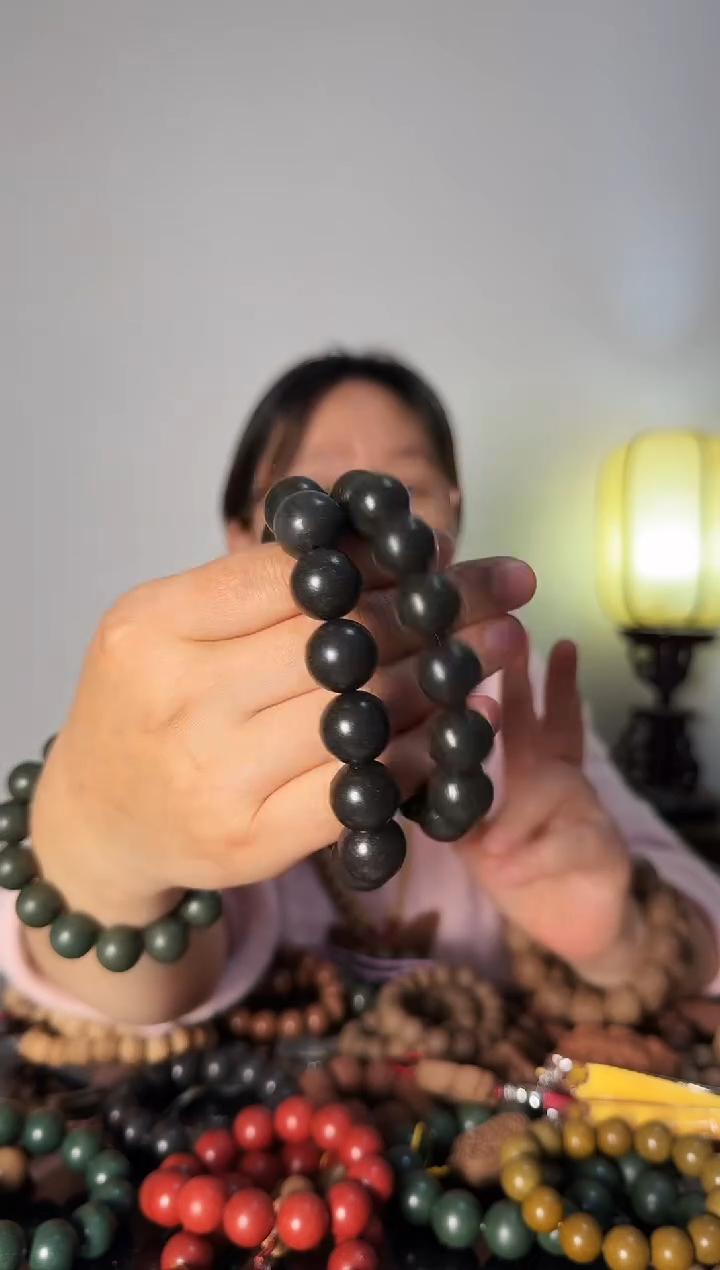 【闪购商品】【桃源香方】1.5 的手串168