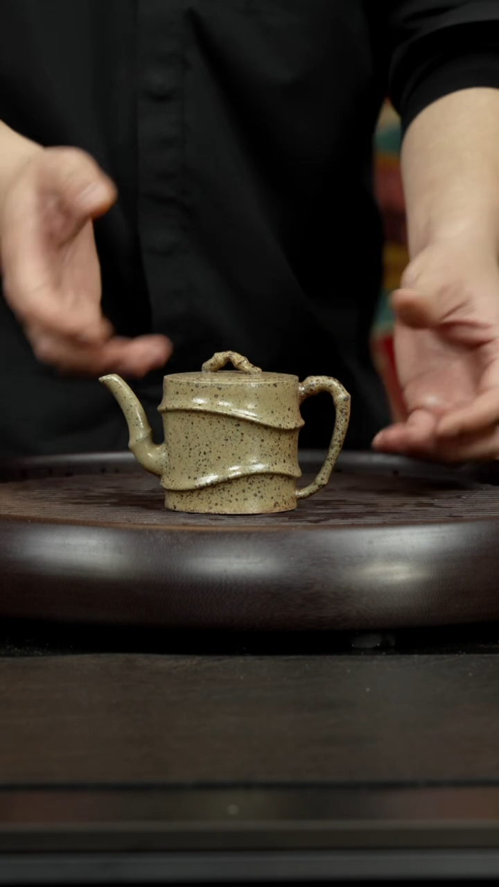 【闪购商品】紫砂茶杯黄金段落釉烧  竹节壶