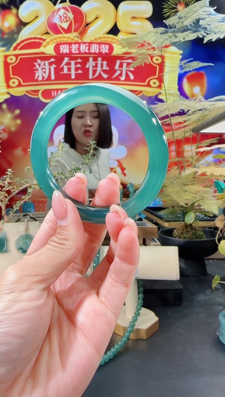 【闪购商品】定制翡翠手镯圆条未镶嵌圈口可选多样性发一