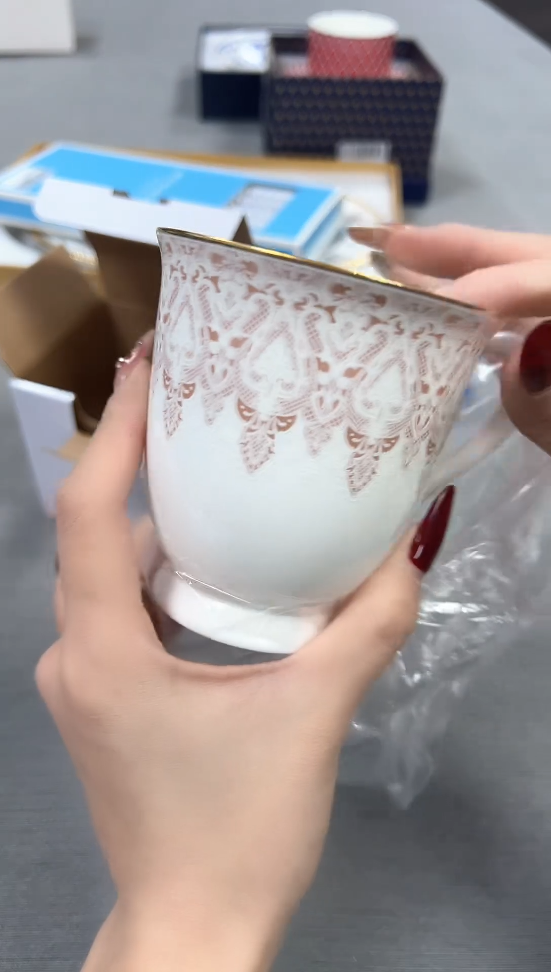 【闪购商品】瓷片新号开播不计成本欢迎点菜！