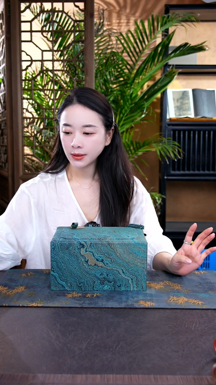 茶壶紫砂1宜兴紫砂壶惊喜