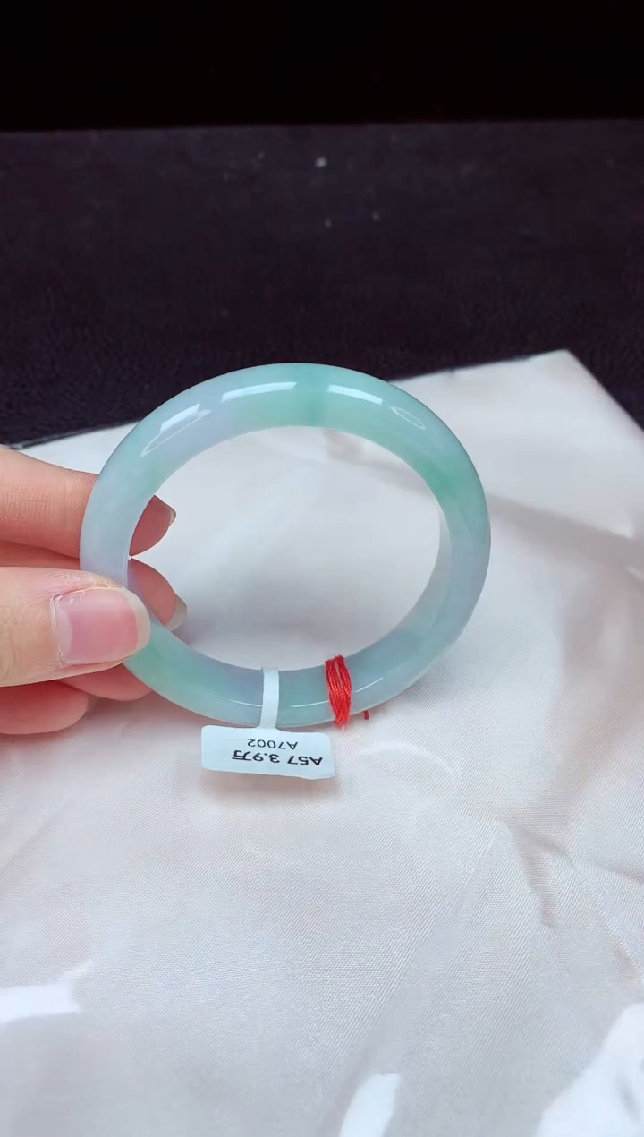 翡翠手镯未镶嵌镯子057+