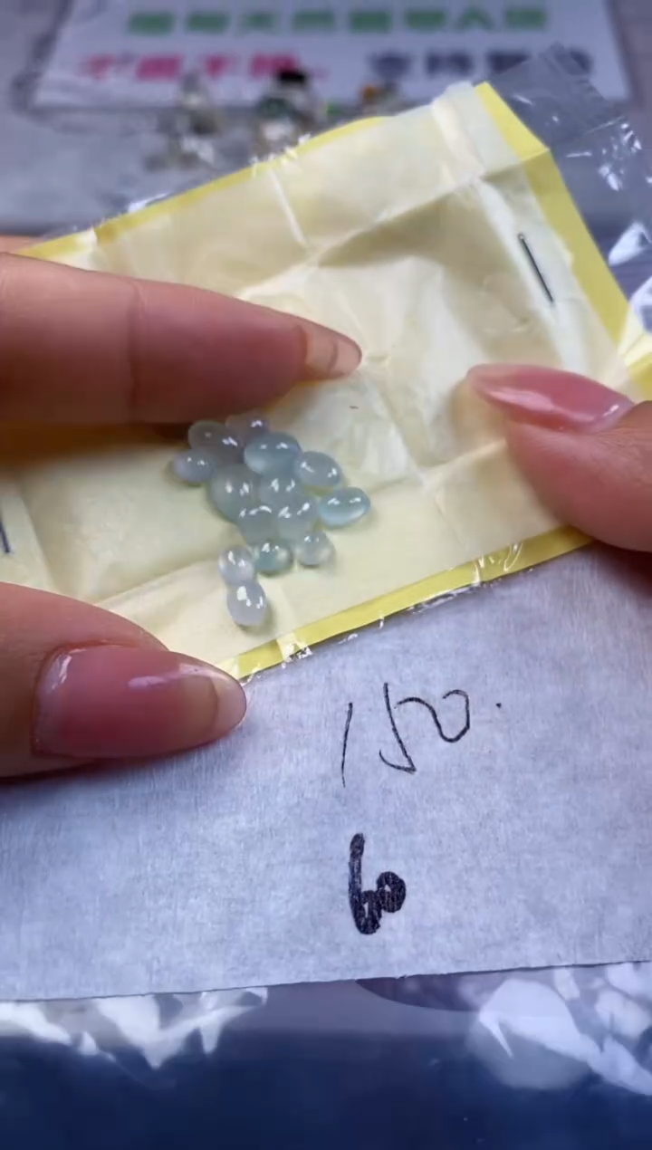 未镶嵌定制翡翠定制翡翠