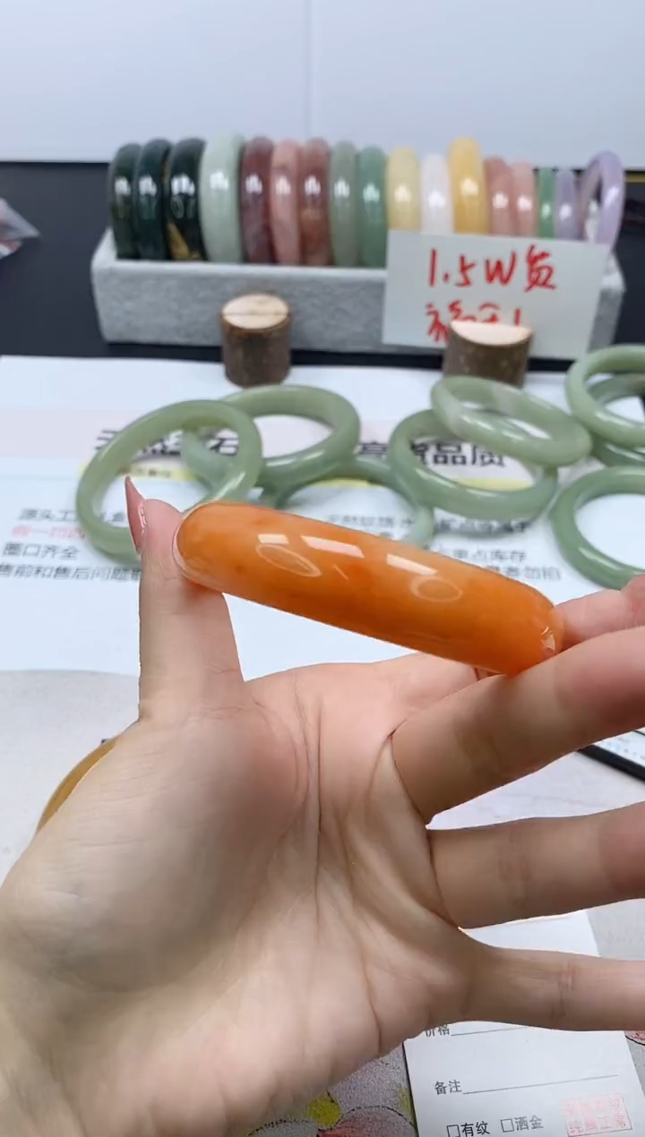 【闪购商品】石英质玉手镯合金140/59