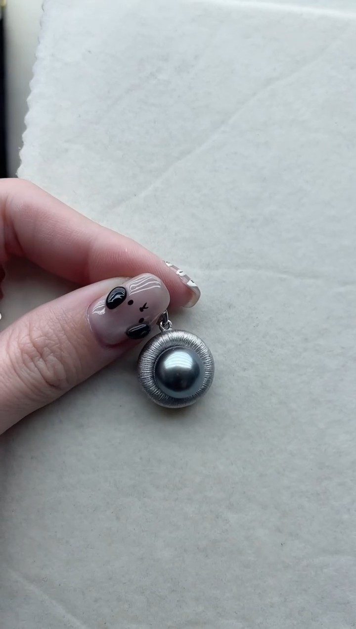 【闪购商品】海水珍珠吊坠银S925镶嵌90