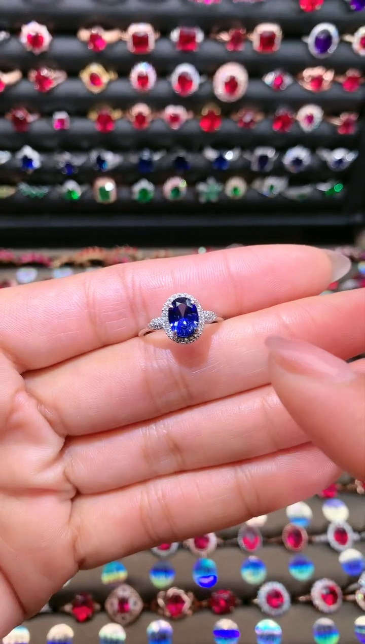 【闪购商品】坦桑石戒指银S925镶嵌坦桑石68