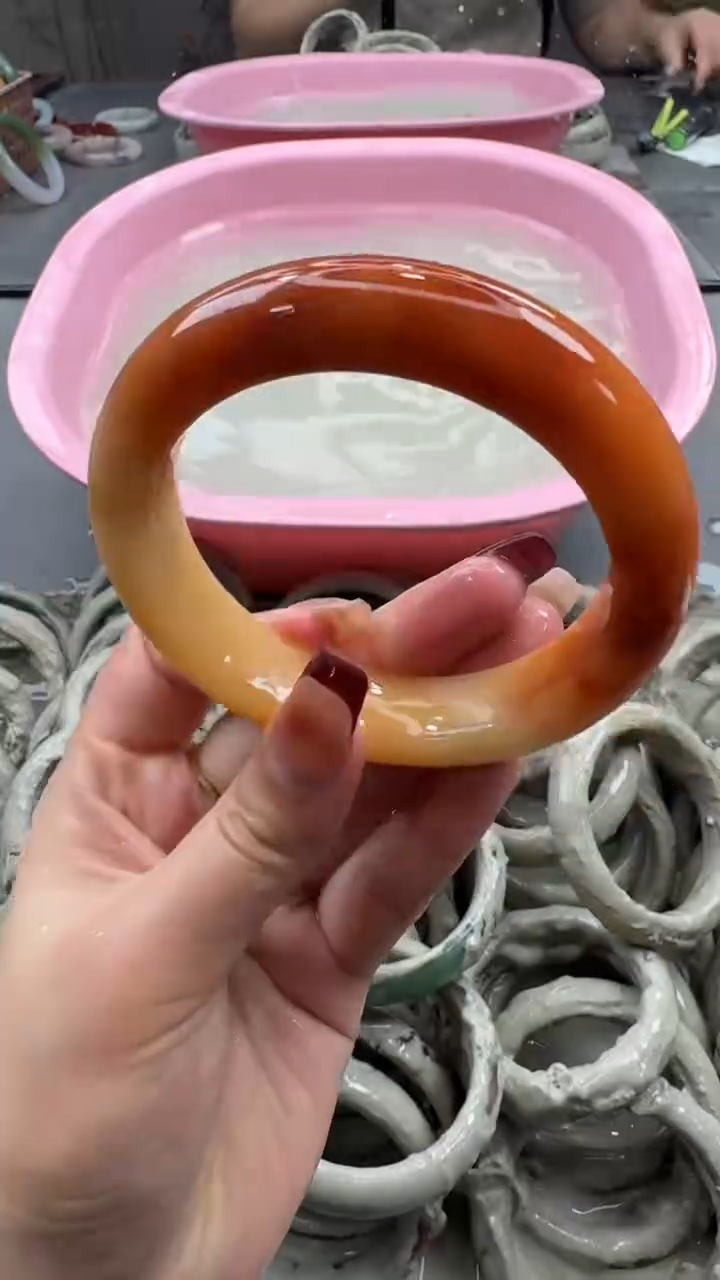 未镶嵌手镯石英质玉4 66