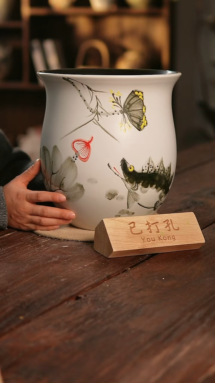 摆件12-23高27口24误差已打孔