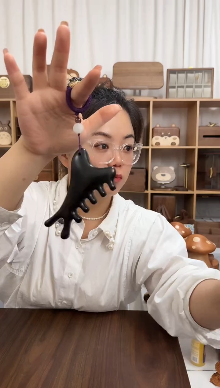 木紫光檀怪兽按摩梳