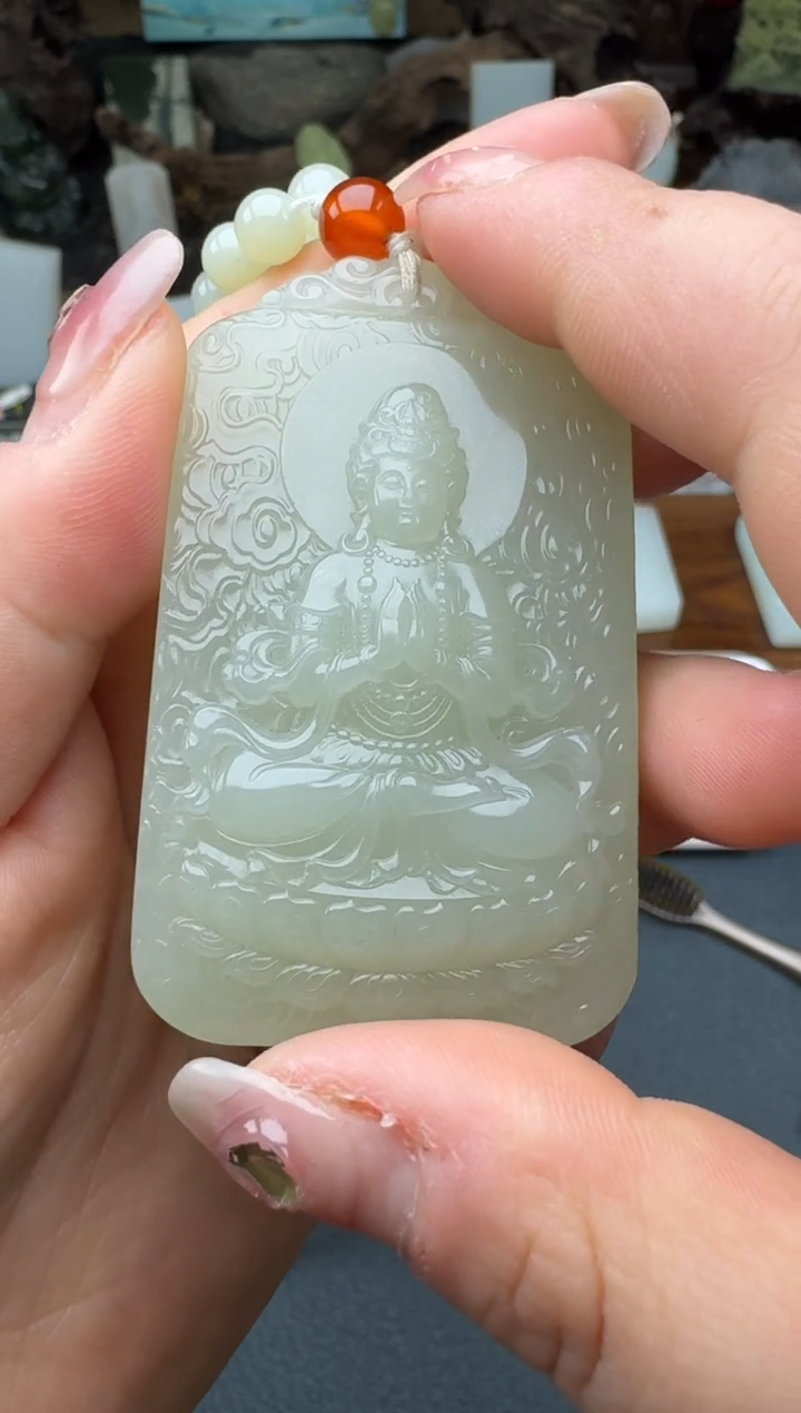 【闪购商品】和田玉颈饰未镶嵌姗姗