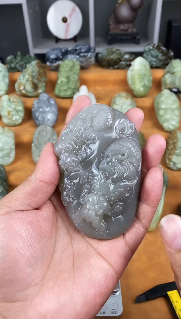 未镶嵌和田玉把件1