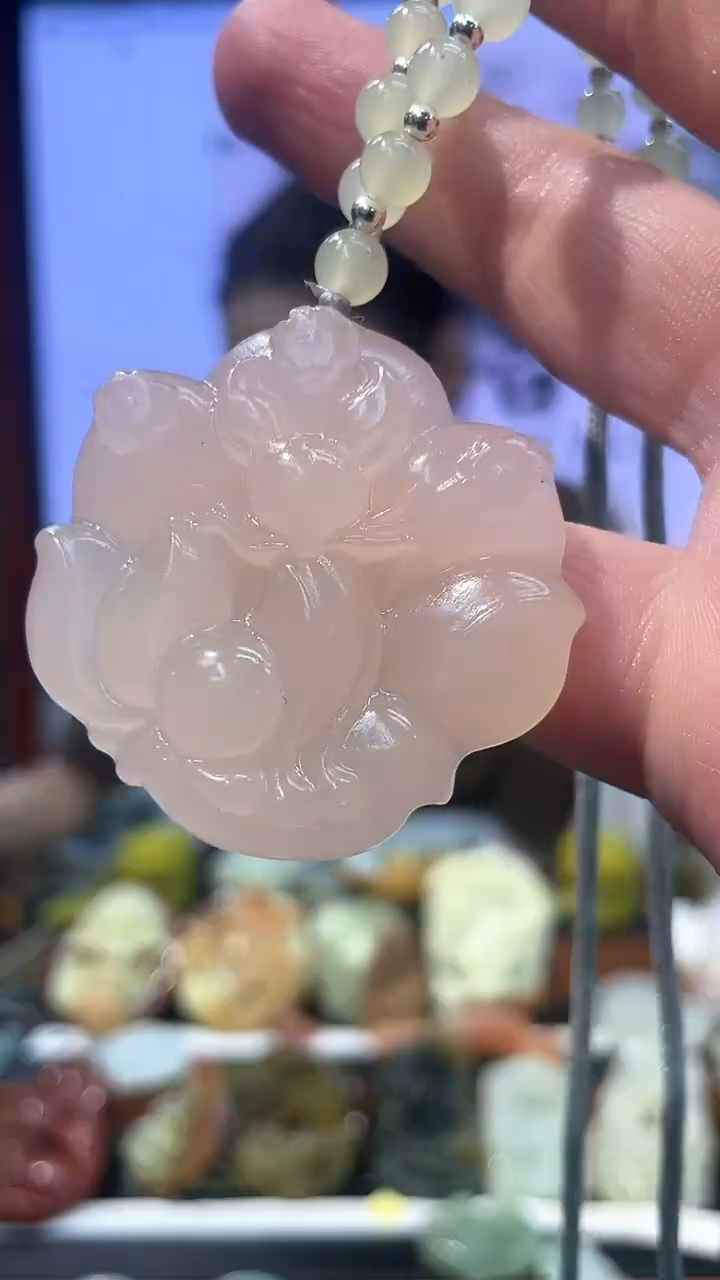 【闪购商品】石英质玉吊坠未镶嵌多样性发货*拍一发一