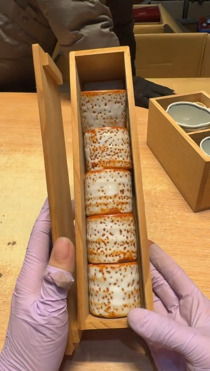 【闪购商品】老板谨慎参拍，感谢支持哈哈哈