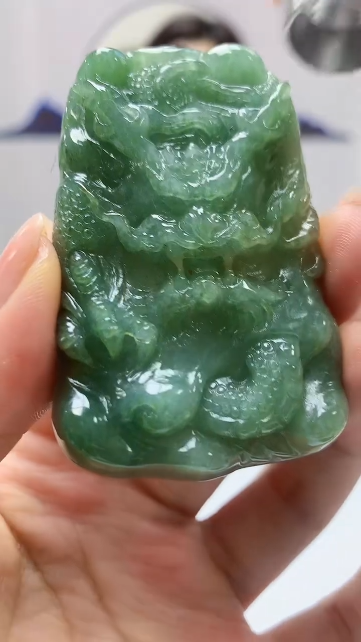 【闪购商品】定制翡翠未镶嵌4829ms-毛货挂件龙牌128