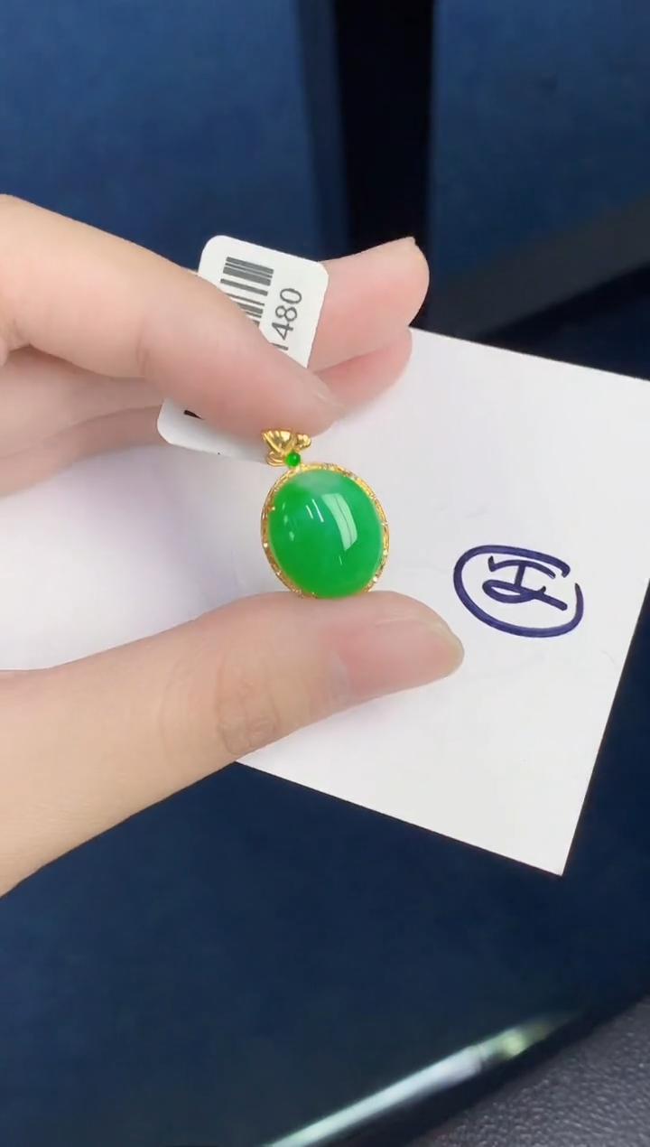 【闪购商品】翡翠颈饰18K金镶嵌000000000