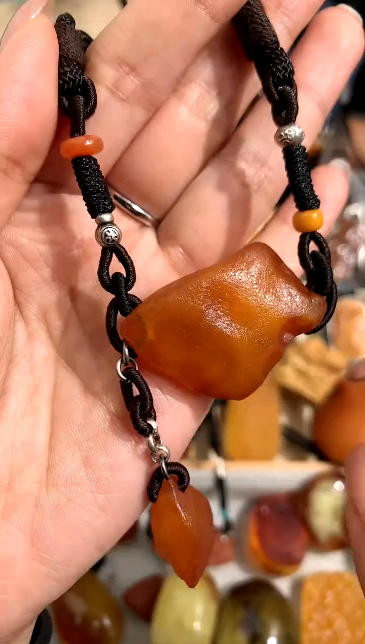 【闪购商品】蜜蜡裸石未镶嵌似玉